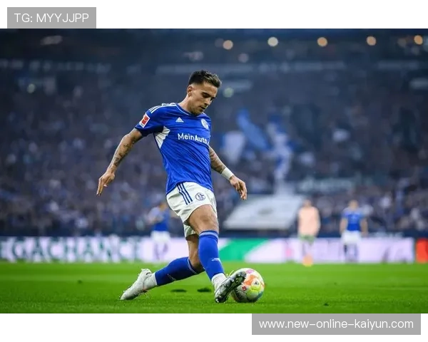 埃因霍温准备签下英冠快速串联核心，力争再创新辉煌