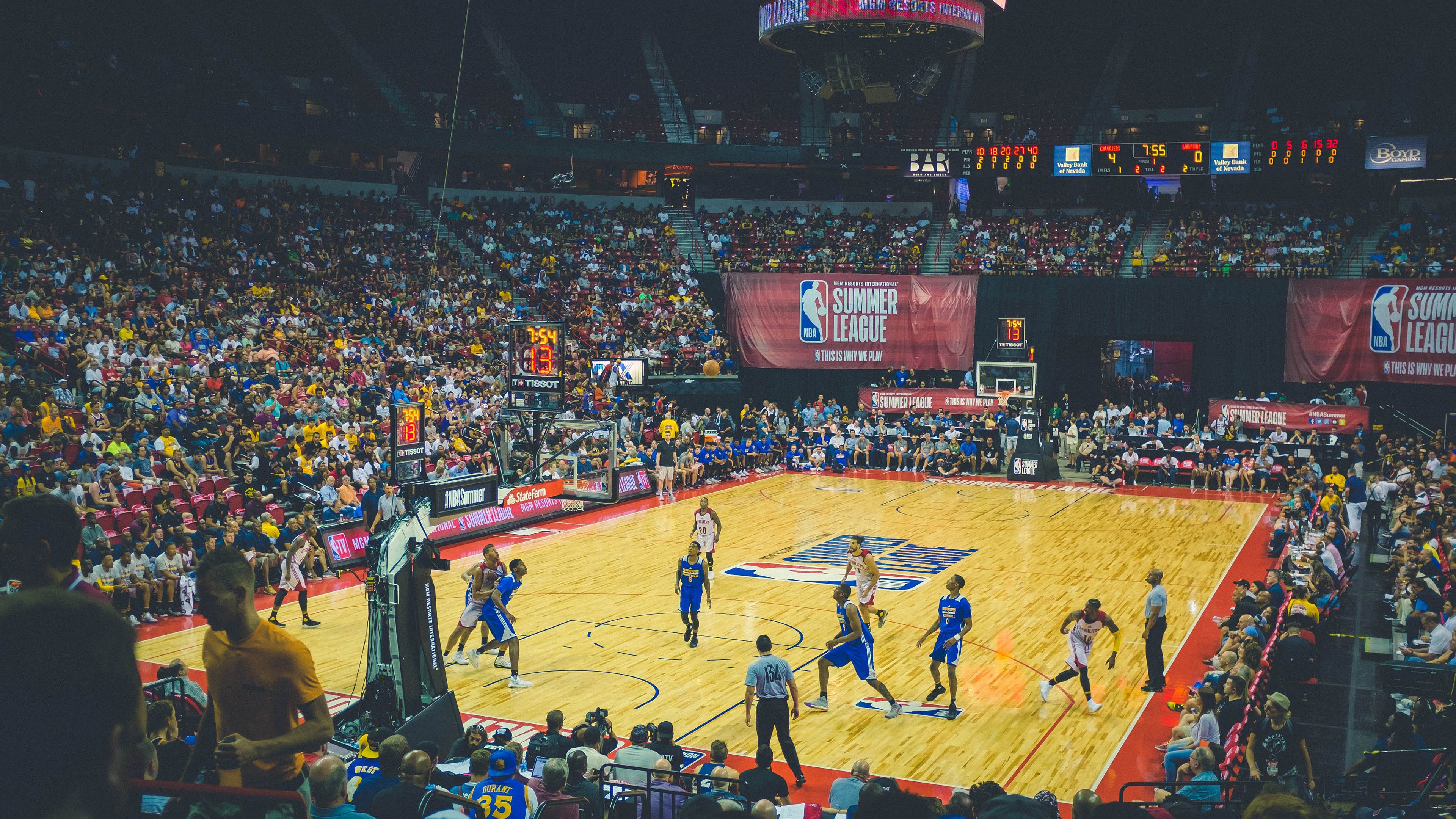 体育冠军荣耀归来